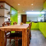 Laerchennest Apartment Goms